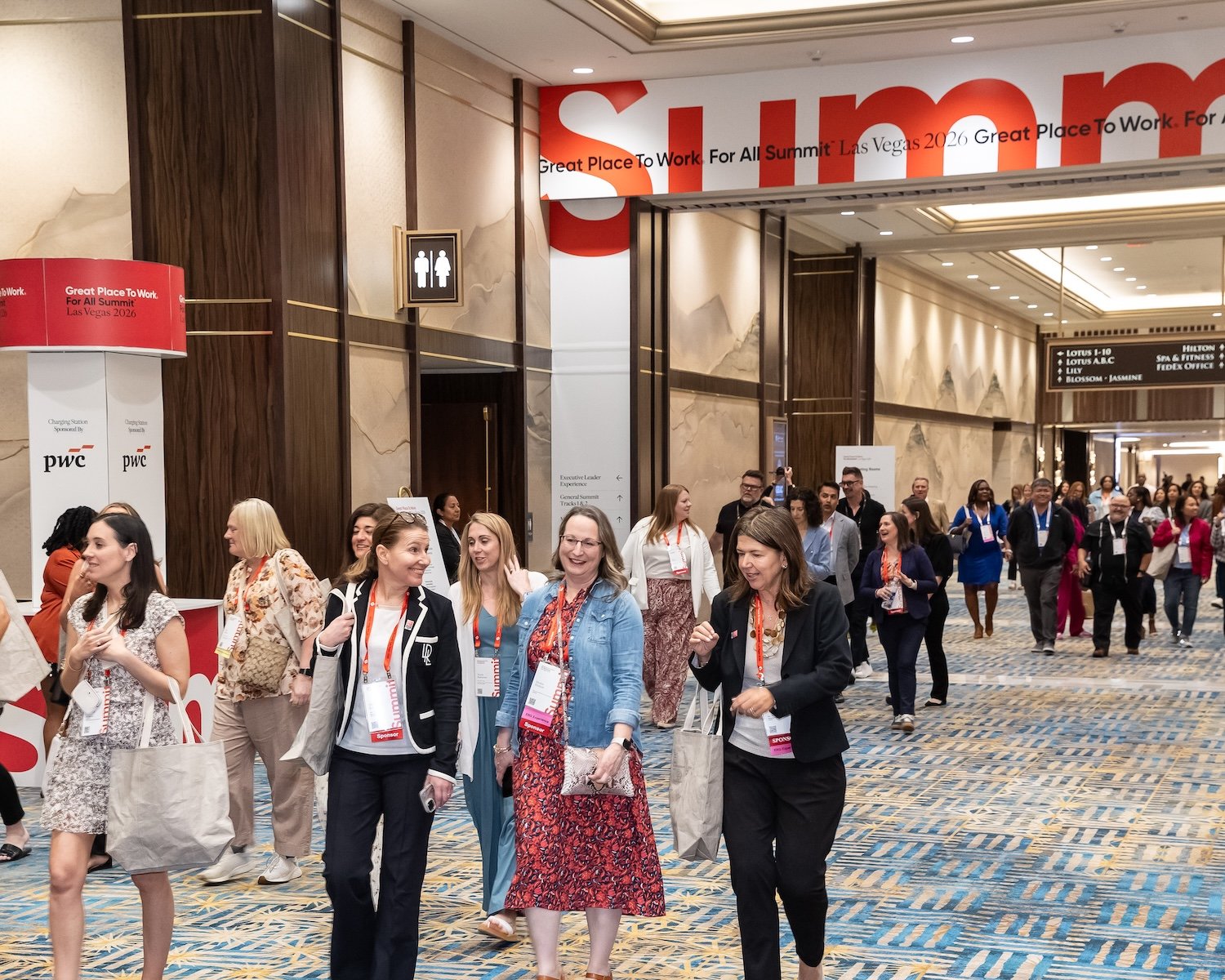 2026 FAS_Hallway crowd